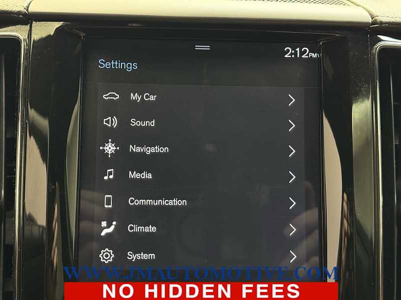 Used 2020 Volvo XC60 T6 Inscription w/ Protection Package image 29