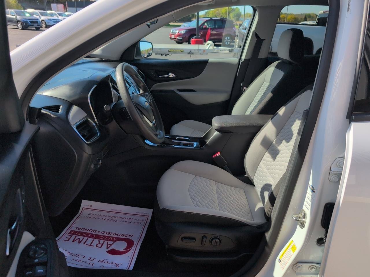 Used 2019 Chevrolet Equinox LS w/ LS Convenience Package FWD image 9