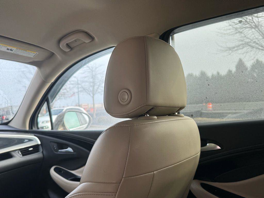 Used 2017 Buick Envision Preferred image 58