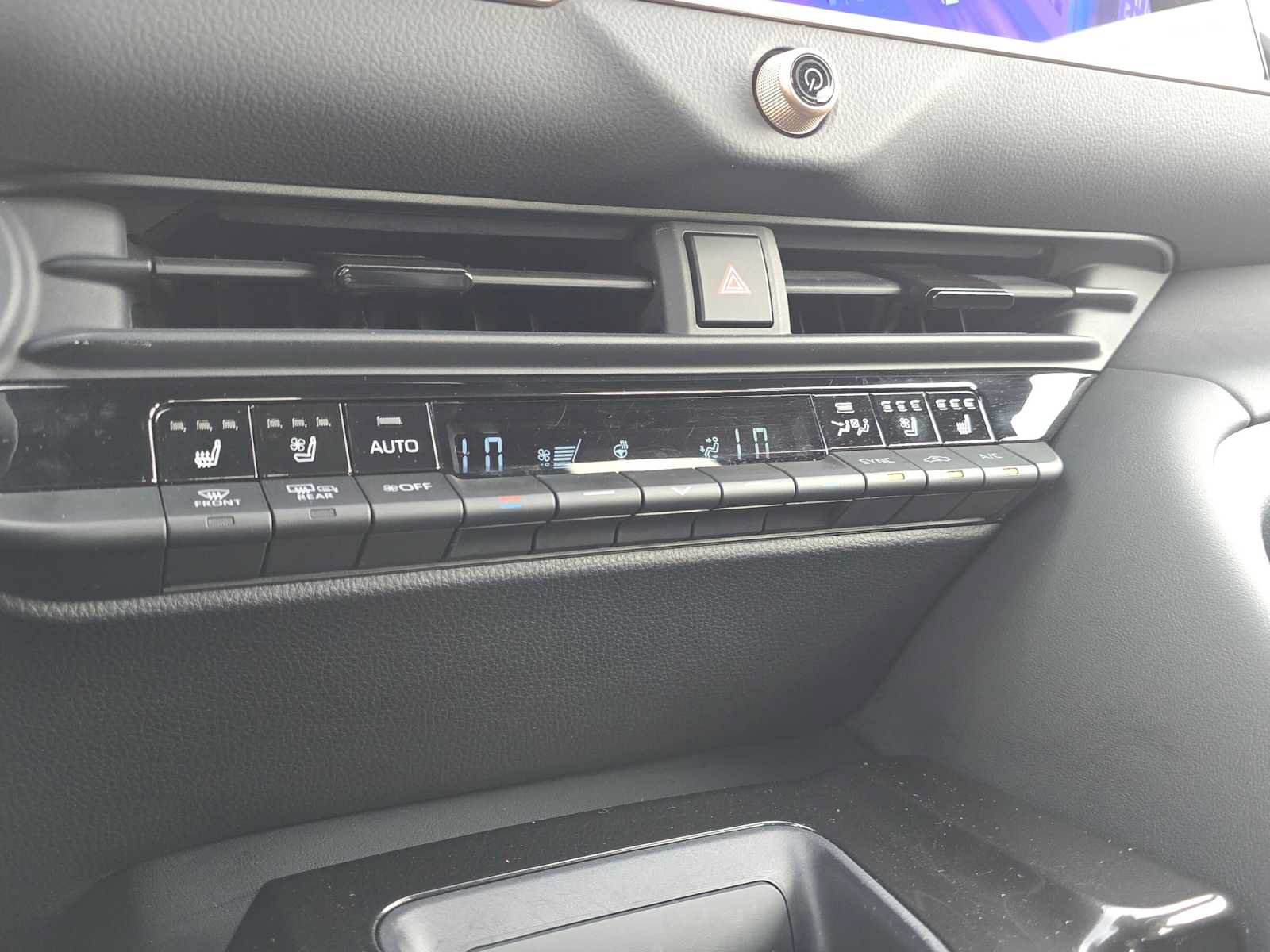 Certified 2025 Toyota Crown Signia w/ Advanced Technology Package AWD/4WD image 32