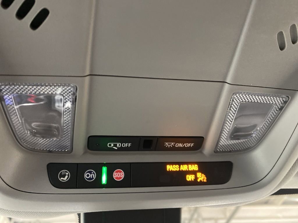 Used 2023 Chevrolet Equinox LT image 41