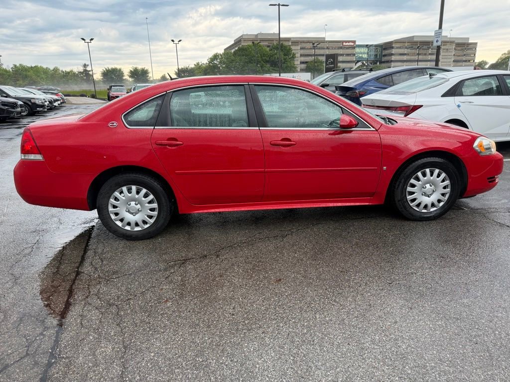 Used 2009 Chevrolet Impala LS FWD image 2