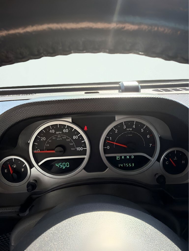 Used 2010 Jeep Wrangler Unlimited Sport AWD/4WD image 10