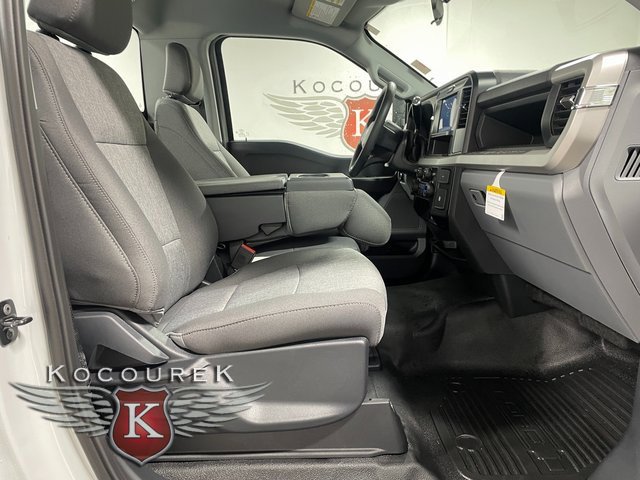 New 2026 Ford F250 XL w/ XL Chrome Package image 20