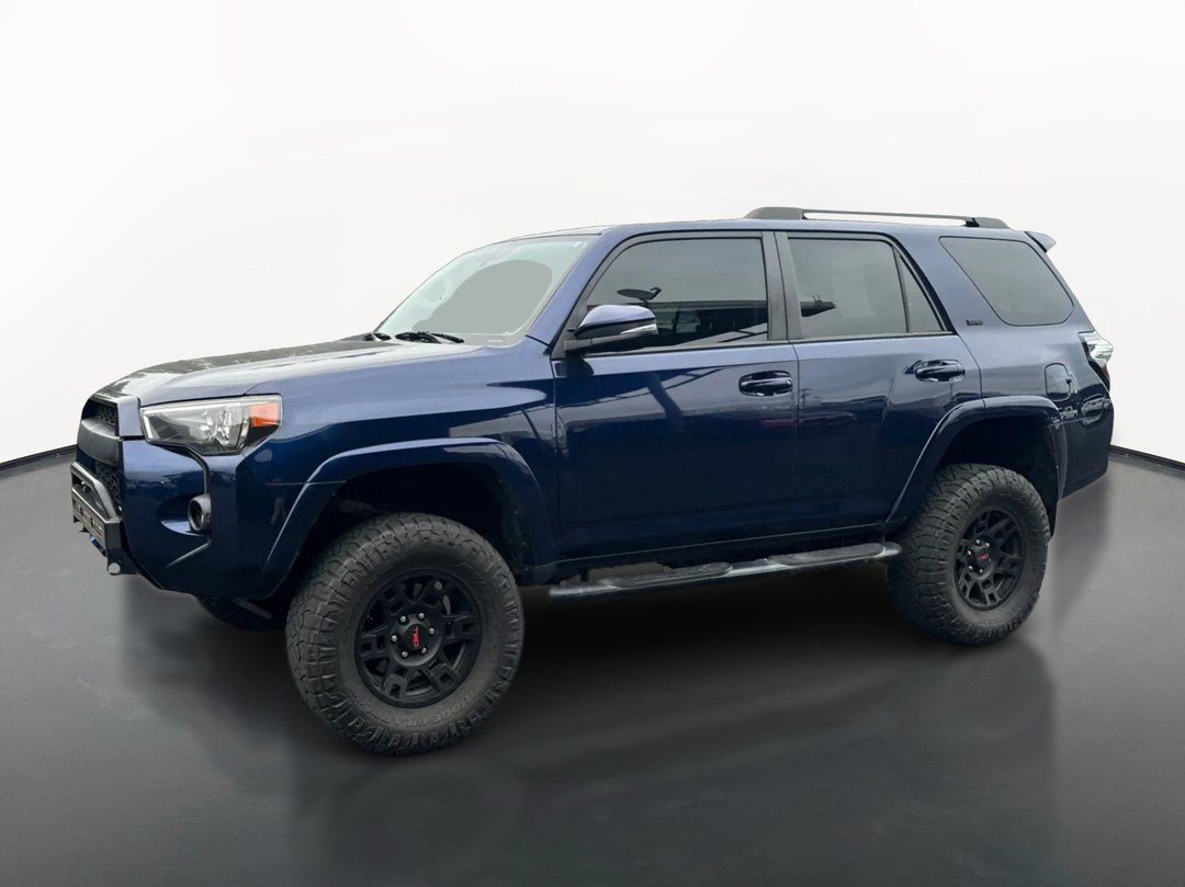 Used 2018 Toyota 4Runner SR5 Premium AWD/4WD image 7