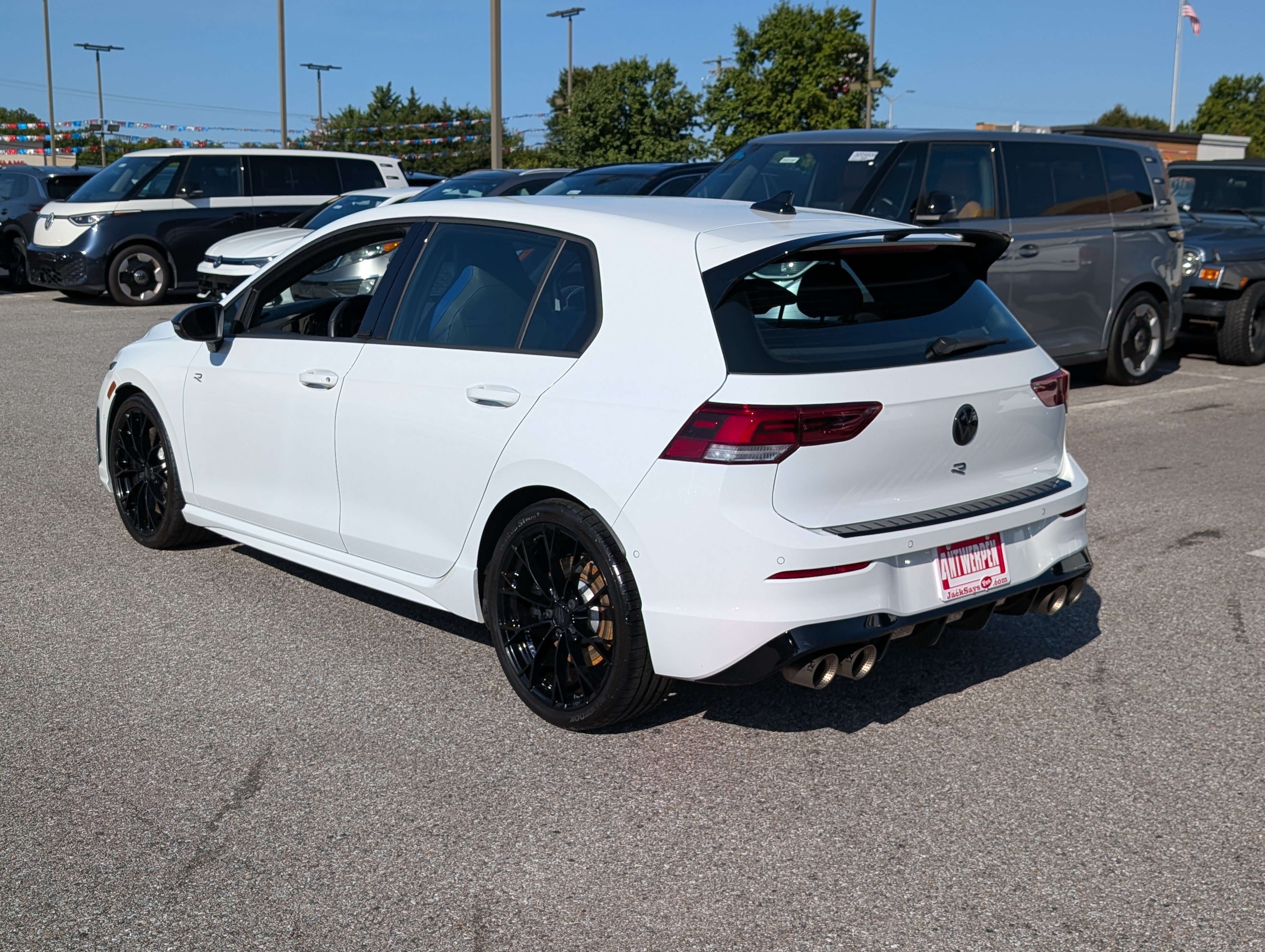 Used 2025 Volkswagen Golf R Black Edition w/ Euro Stye Package AWD/4WD image 5