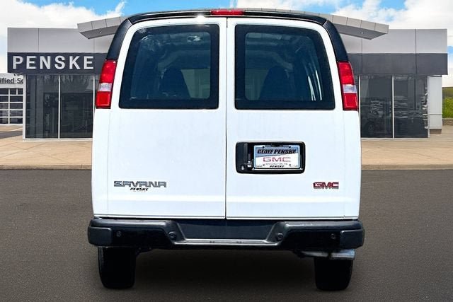 New 2026 GMC Savana 3500 w/ Driver Convenience Package RWD image 4