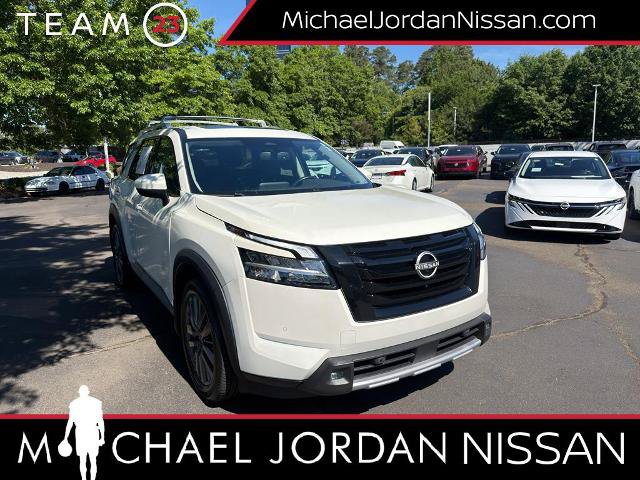 Certified 2022 Nissan Pathfinder SL w/ SL Premium Package
