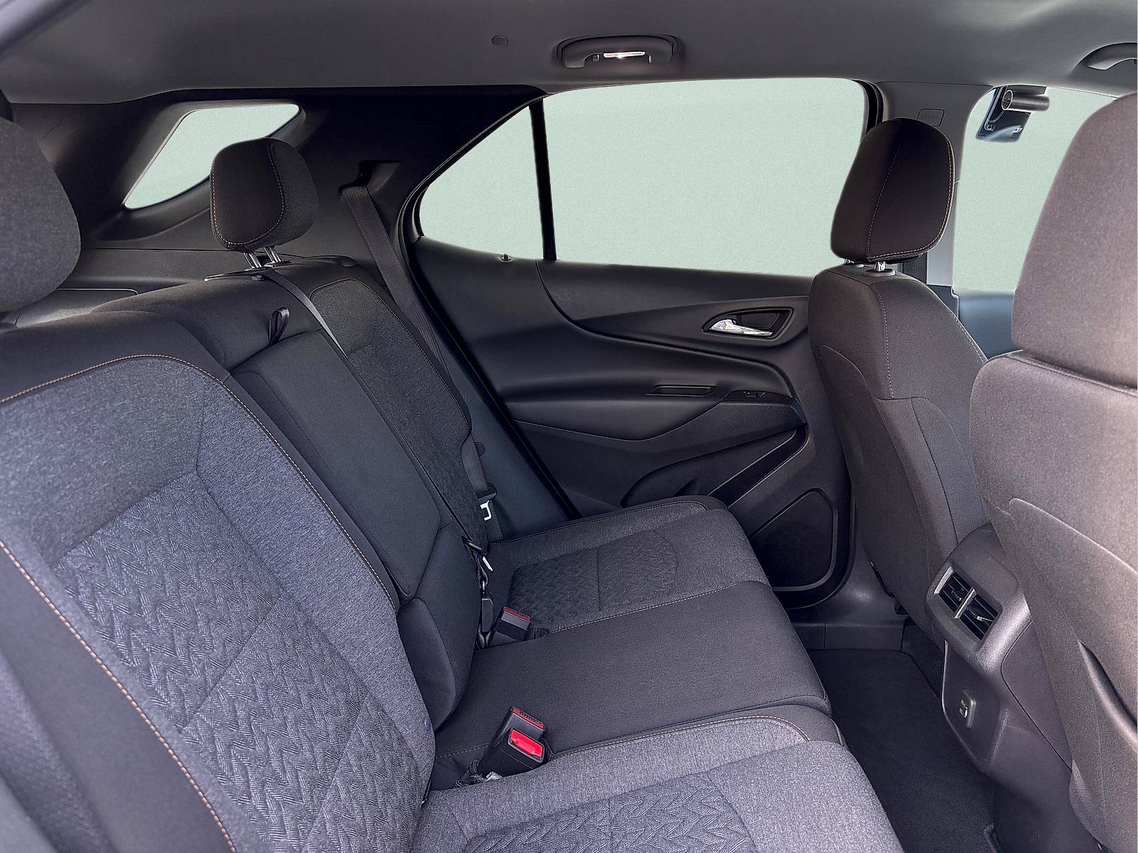 Used 2024 Chevrolet Equinox LT AWD/4WD image 29