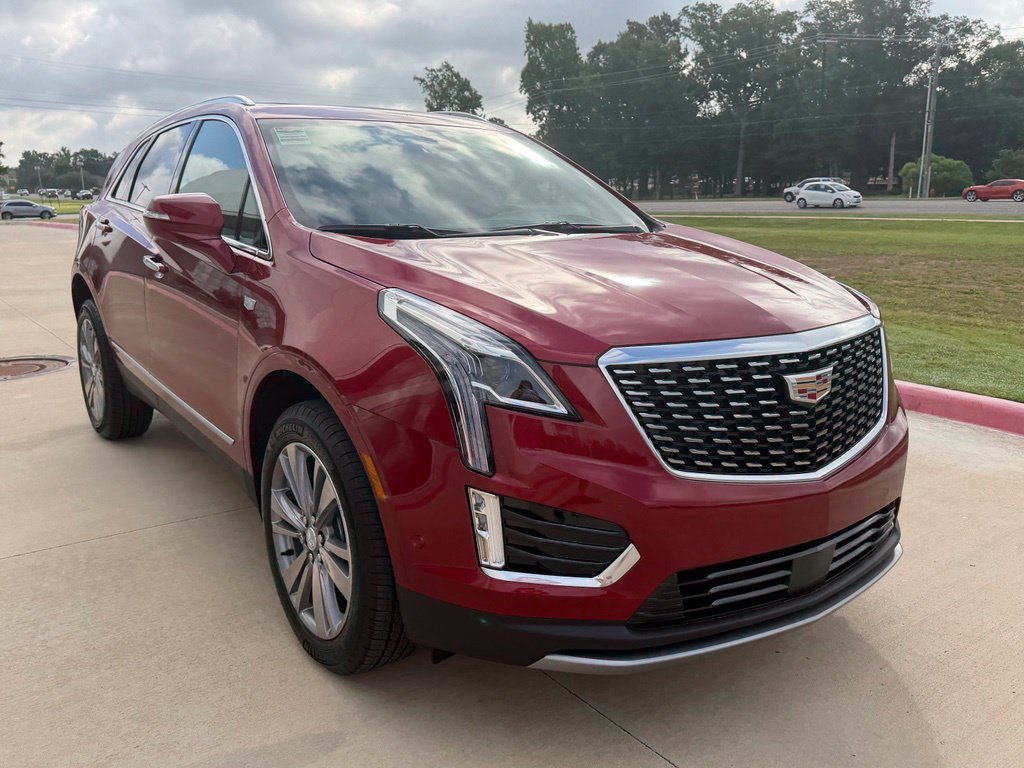 New 2026 Cadillac XT5 Premium Luxury w/ Driver Assist Package FWD image 7