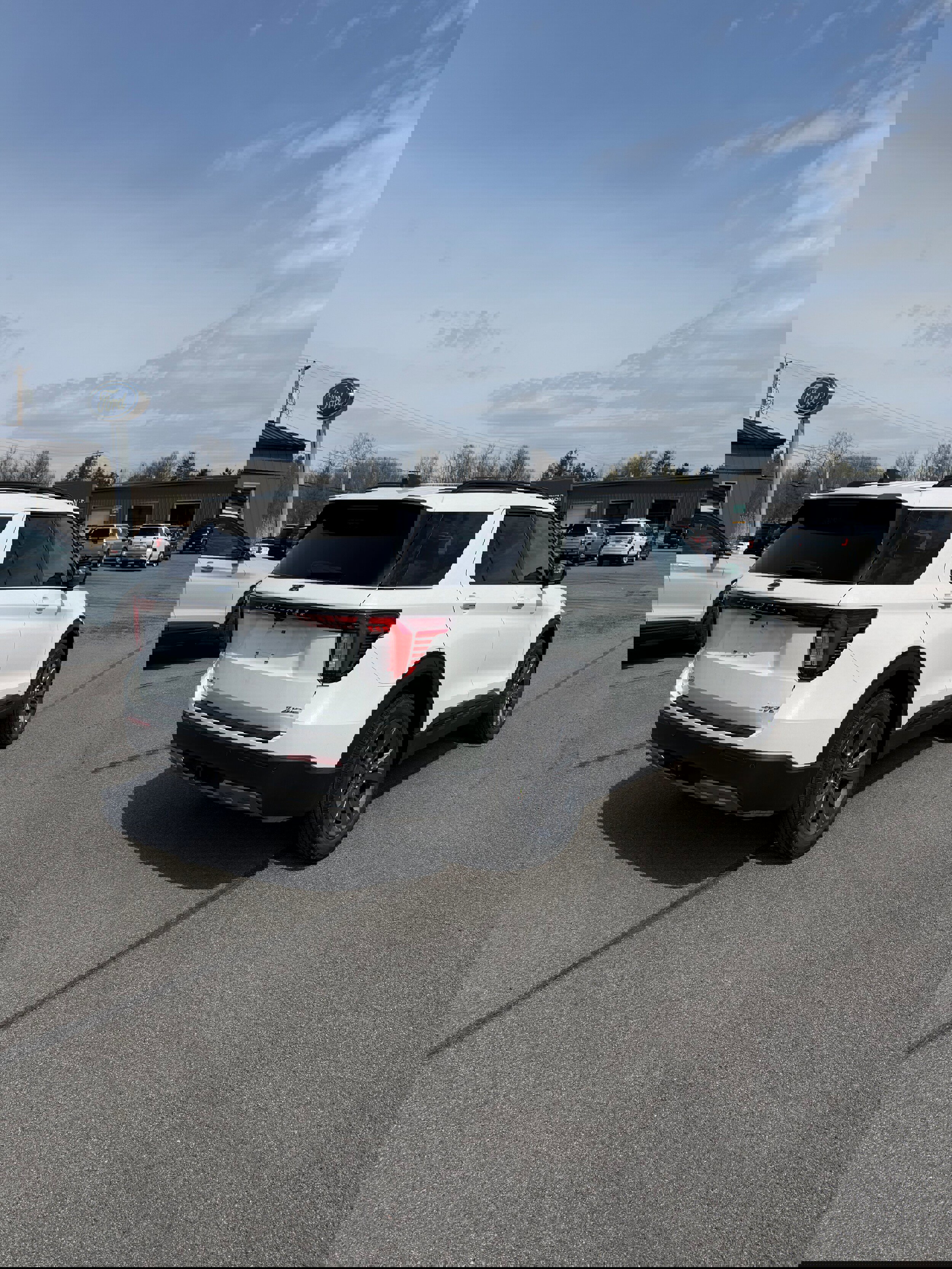 New 2026 Ford Explorer Active image 13