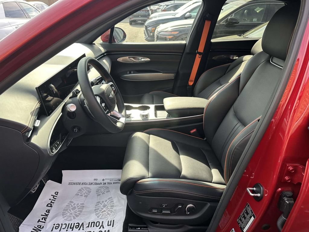 Certified 2026 Genesis GV70 2.5T Sport Prestige AWD/4WD image 15