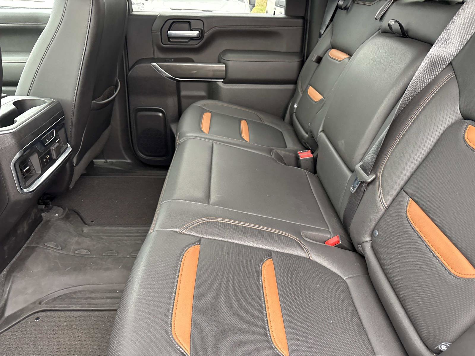 Certified 2021 GMC Sierra 2500 AT4 w/ AT4 Premium Plus Package image 31