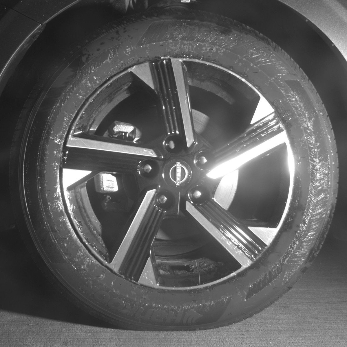 Used 2025 Nissan Sentra SV FWD image 12