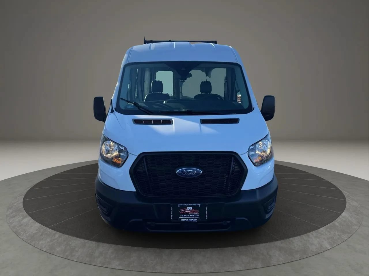 Used 2023 Ford Transit 250 Medium Roof w/ Load Area Protection Package RWD image 4