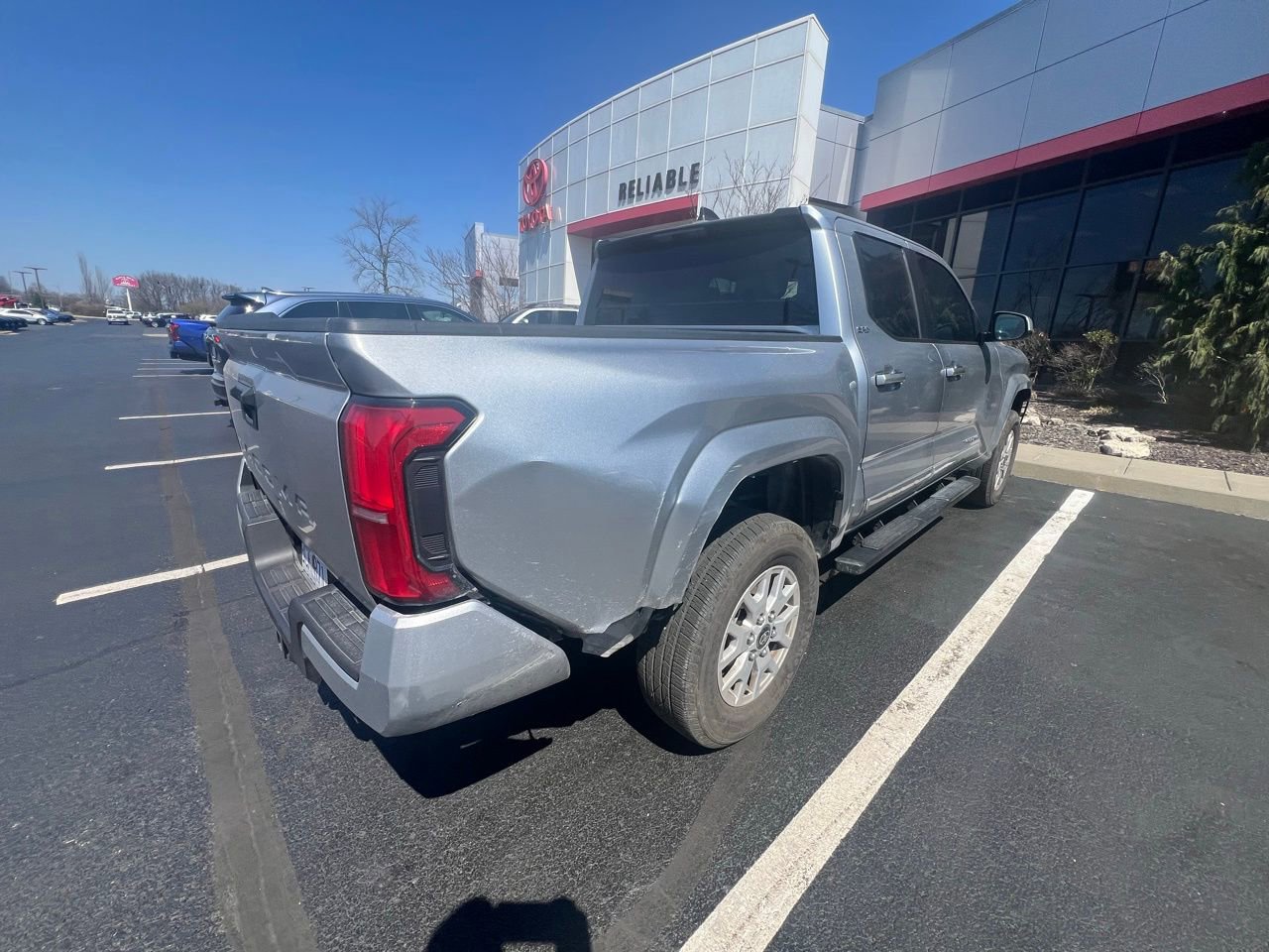 Used 2024 Toyota Tacoma SR5 image 5