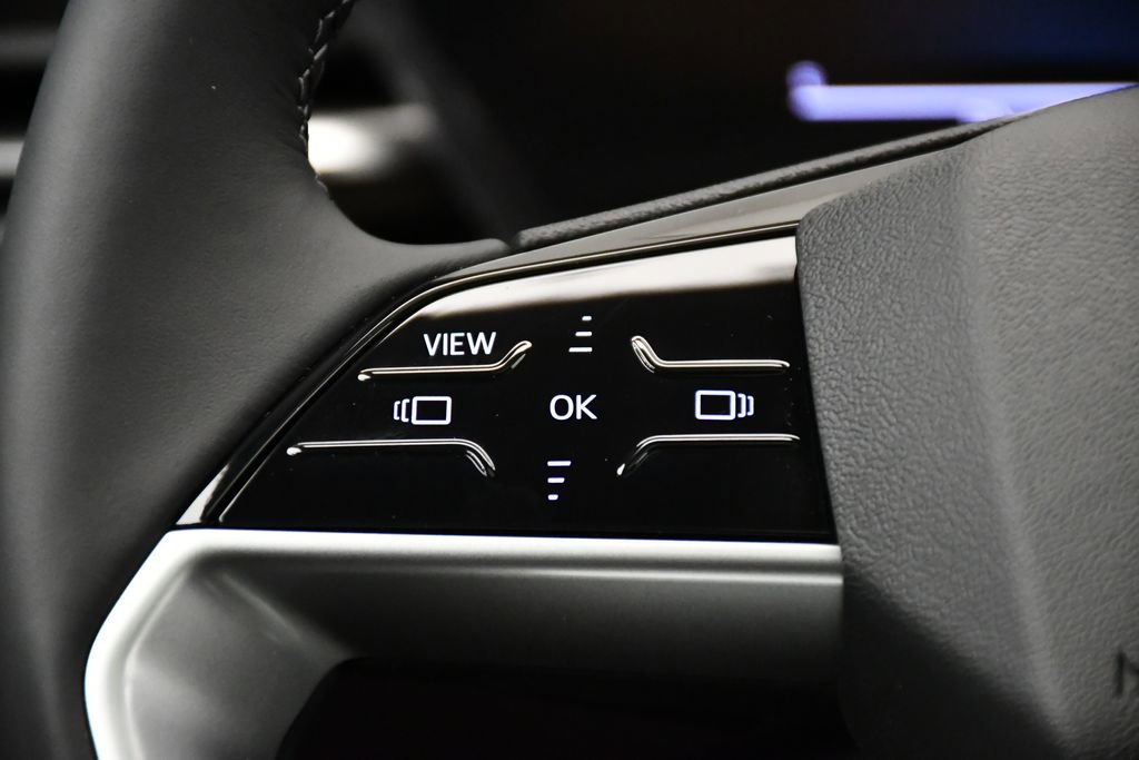 Used 2025 Audi Q5 Premium w/ Convenience Package image 22