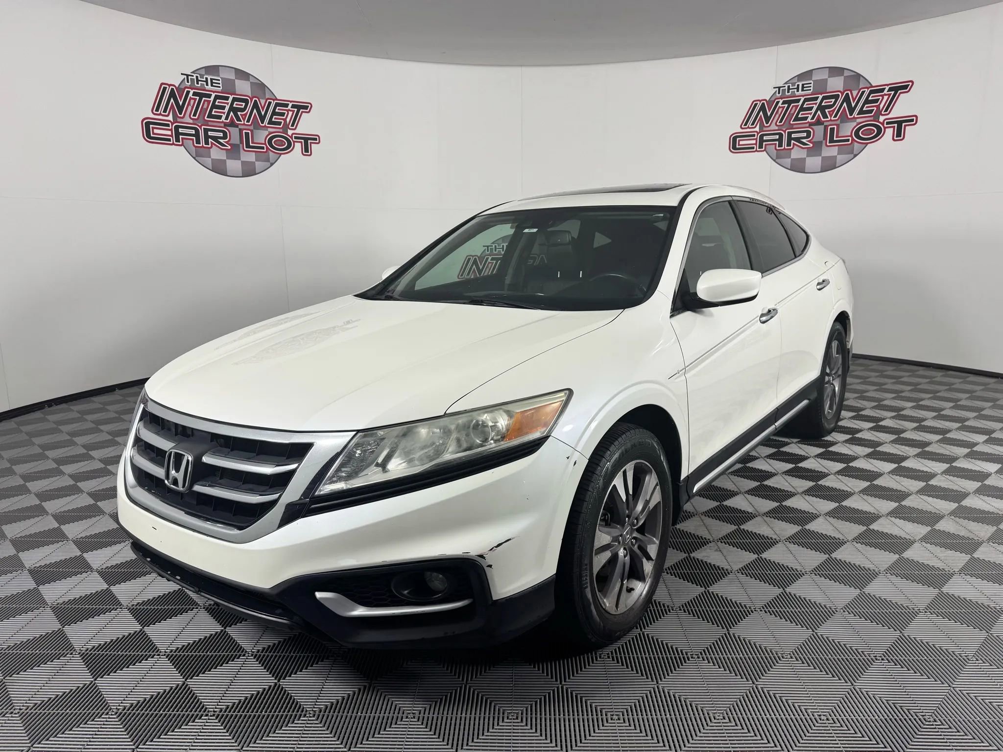 Used 2015 Honda Crosstour EX-L image 3