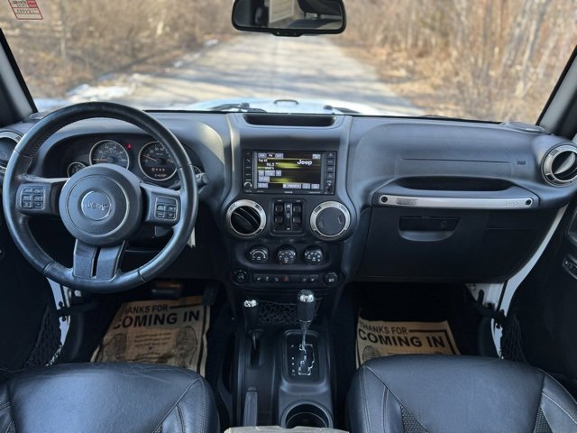 Used 2016 Jeep Wrangler Unlimited Sahara image 23