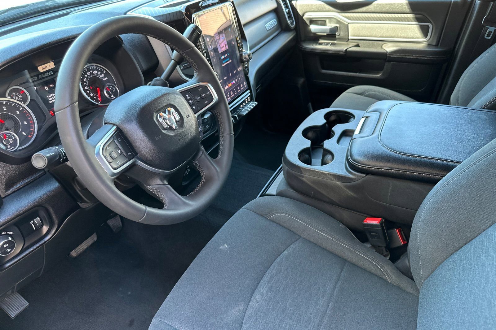 Used 2025 RAM 2500 Big Horn AWD/4WD image 10