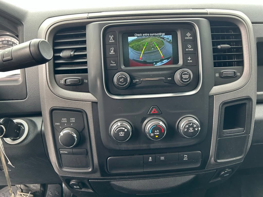 Used 2016 RAM 2500 Tradesman w/ Chrome Appearance Group AWD/4WD image 18