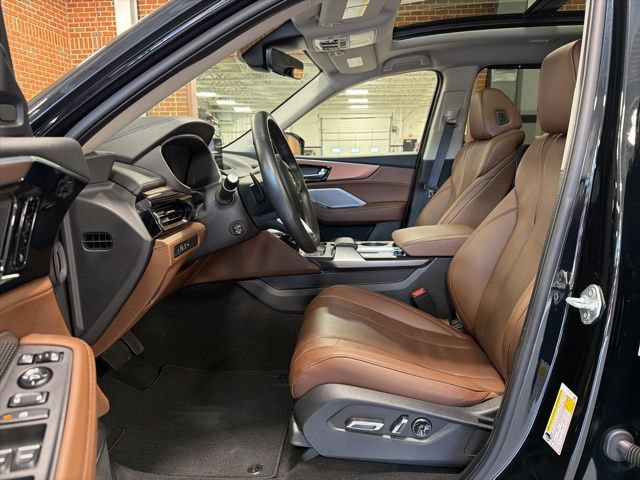 Used 2024 Acura MDX SH-AWD w/ Technology Package image 13