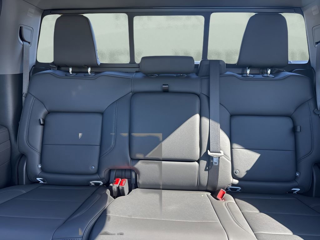 Used 2025 Chevrolet Silverado 1500 LT Trail Boss w/ Convenience Package II image 12