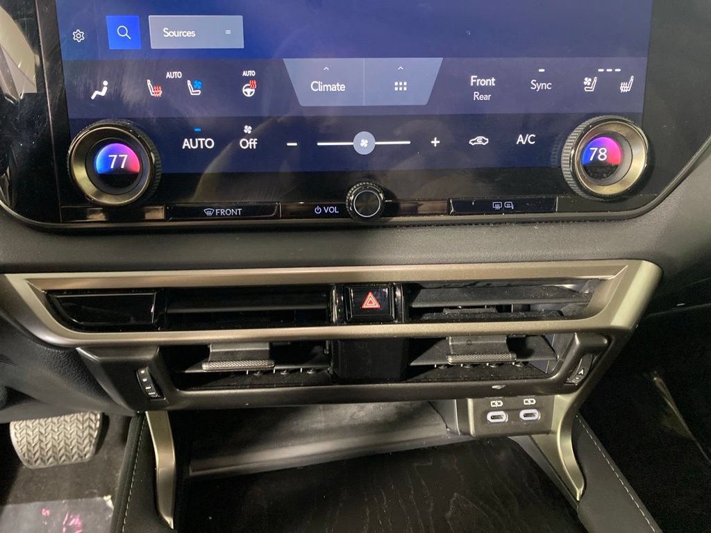 Certified 2023 Lexus RX 350 Premium Plus w/ Accessory Package (Z1) AWD/4WD image 21