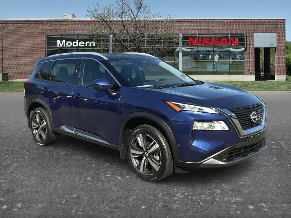 Certified 2023 Nissan Rogue SV AWD/4WD image 5