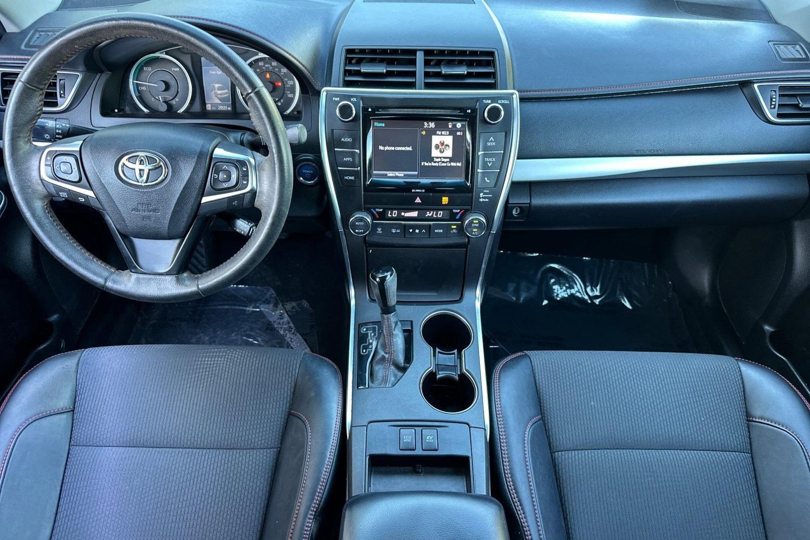 Used 2016 Toyota Camry SE image 15