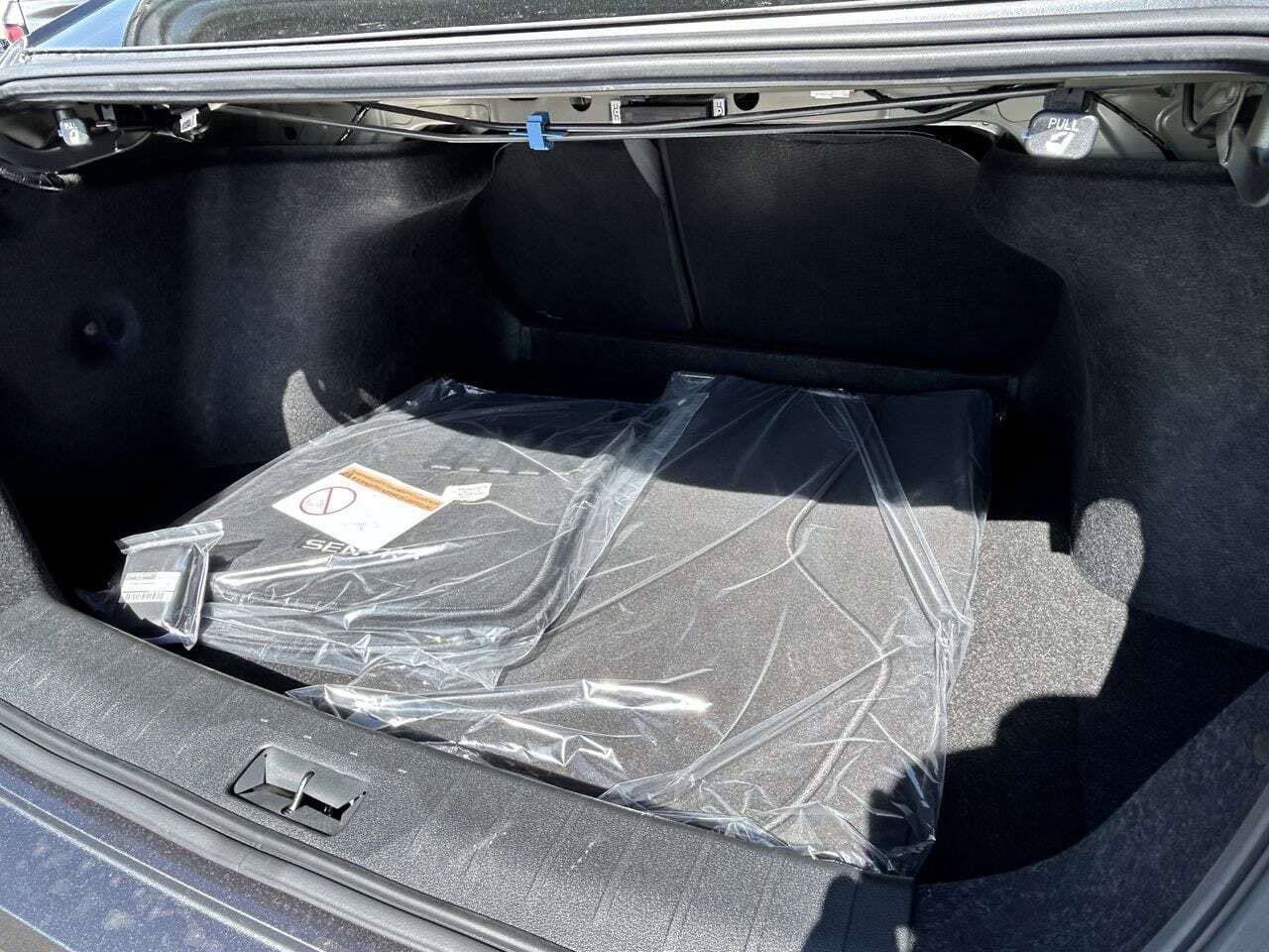 New 2027 Nissan Sentra SV w/ Floor Mat Package FWD image 9