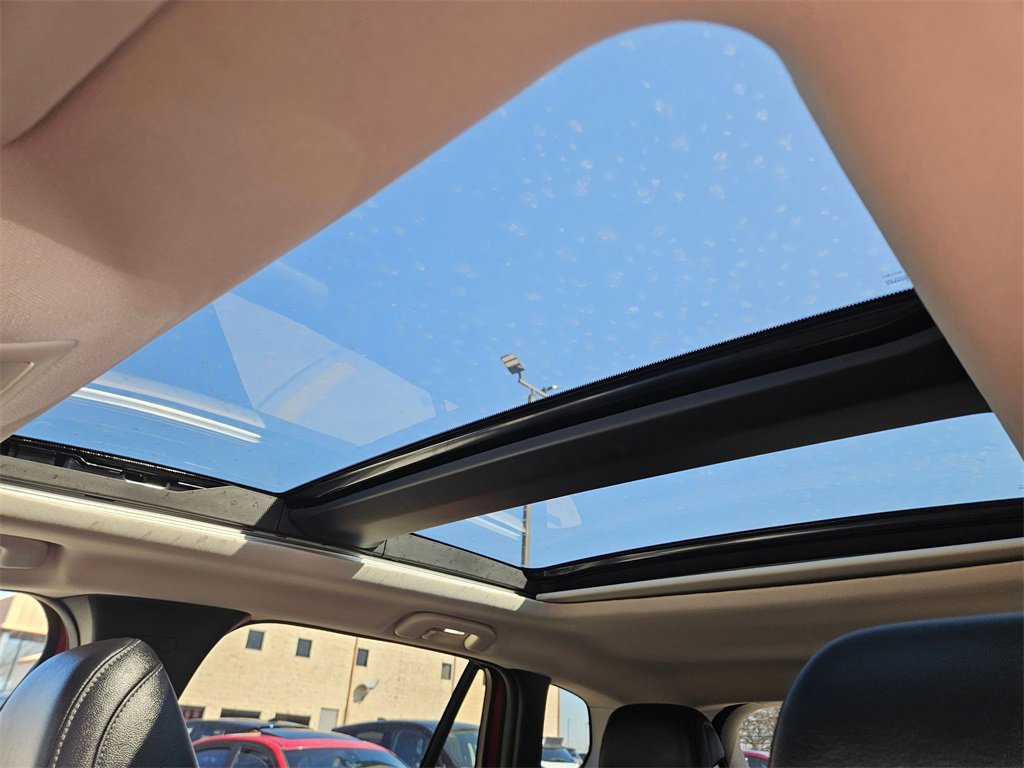 Used 2025 MAZDA CX-50 AWD 2.5 Hybrid w/ Premium Pkg image 23