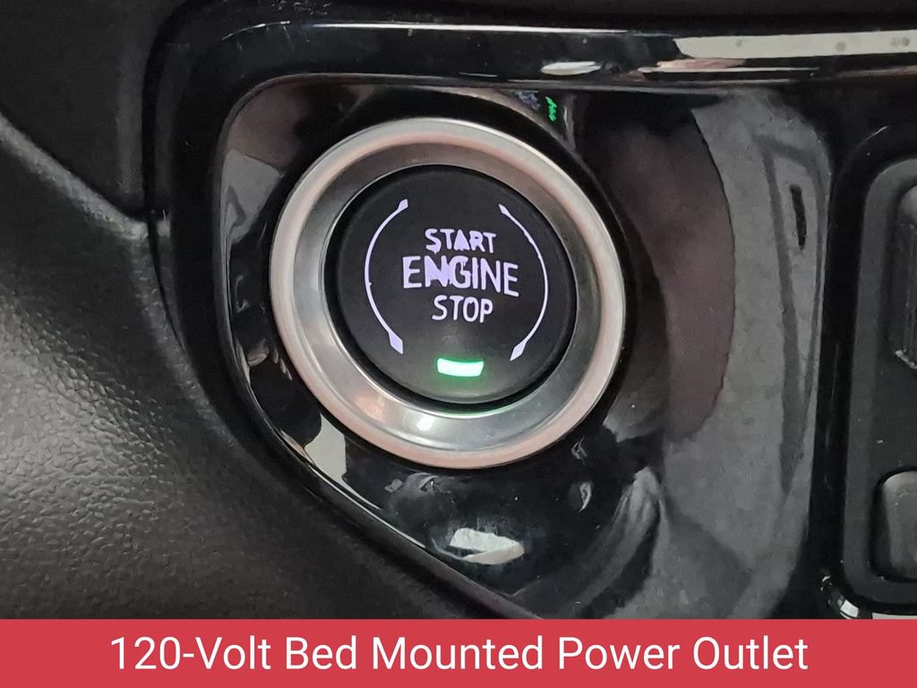 Used 2025 Chevrolet Silverado 1500 High Country AWD/4WD image 29