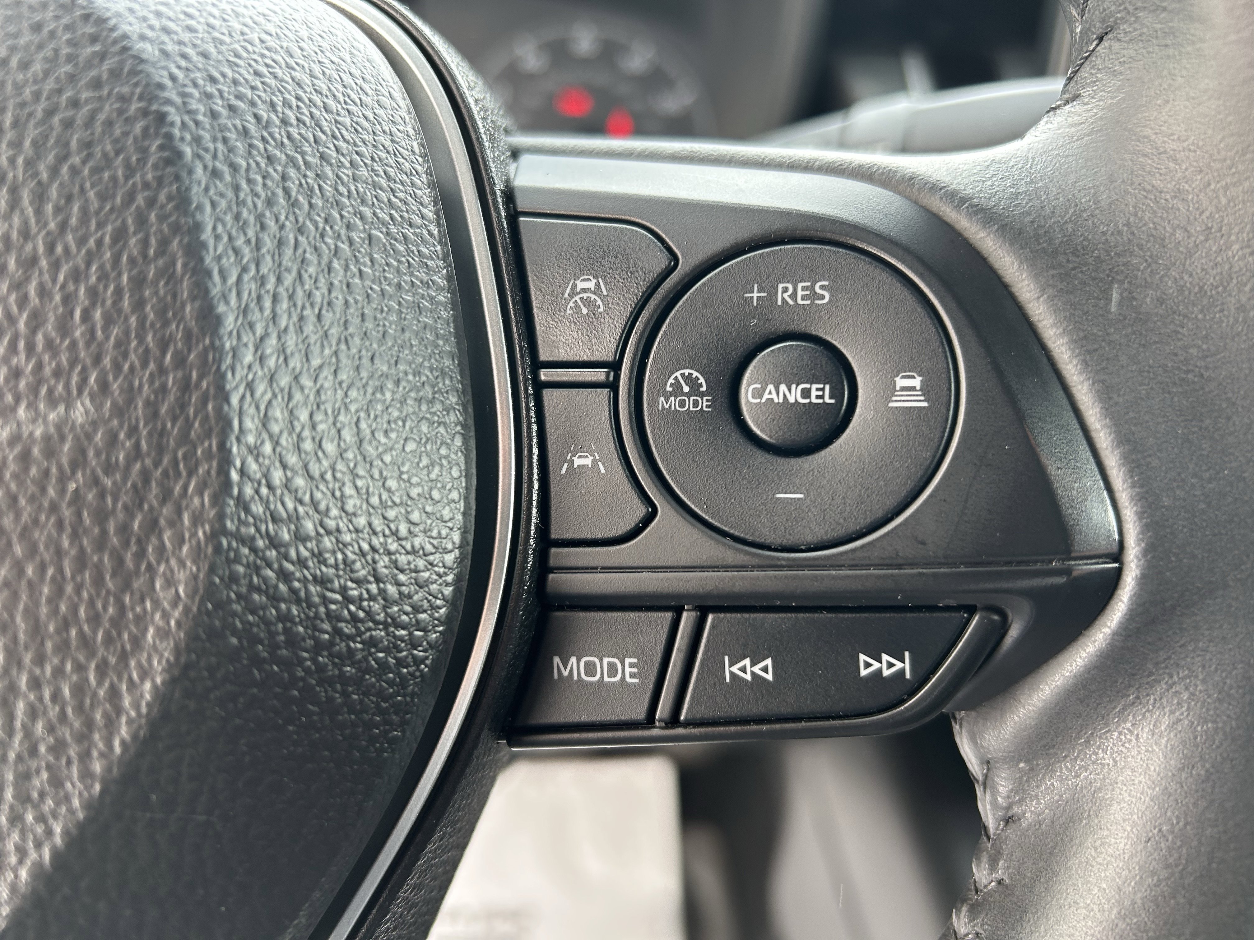 Certified 2024 Toyota Corolla SE w/ SE Premium Package image 26