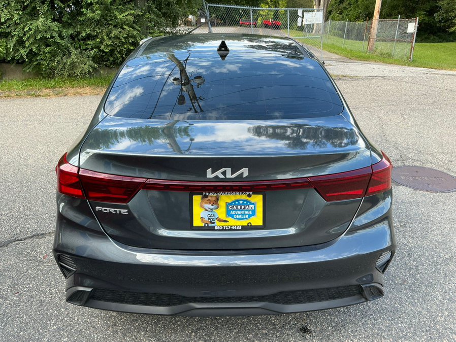 Used 2023 Kia Forte LXS w/ LXS Technology Package FWD image 11