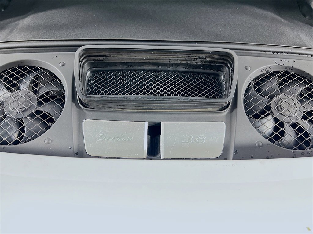 Certified 2016 Porsche 911 Turbo image 30
