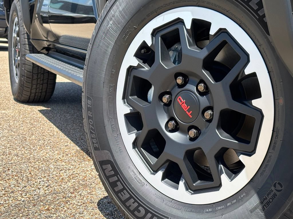 New 2026 Toyota 4Runner TRD Off-Road Premium AWD/4WD image 2