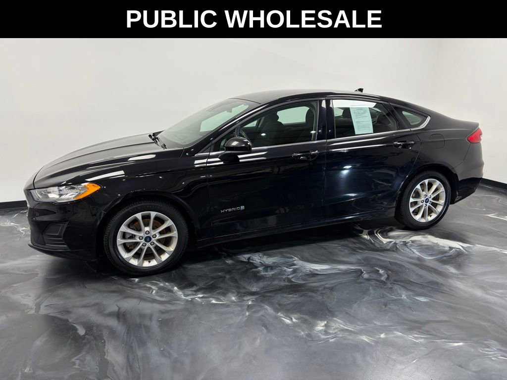Used 2019 Ford Fusion SE FWD image 19