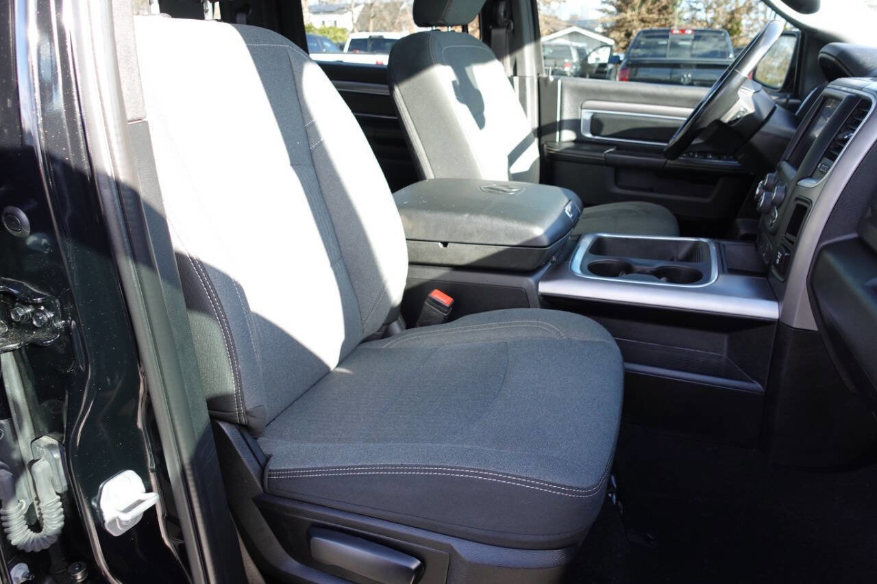 Used 2021 RAM 1500 Classic Warlock image 35