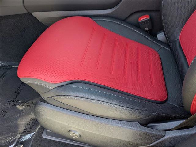 New 2026 Mercedes-Benz GLC 43 AMG 4MATIC Coupe image 4