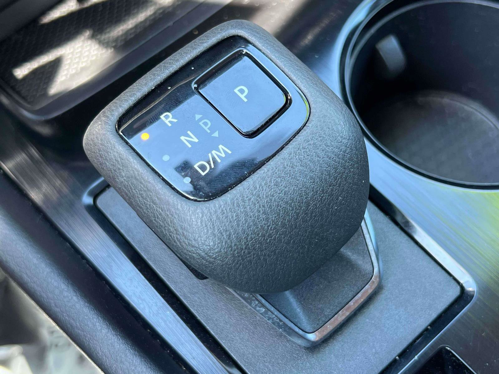 Used 2023 Nissan Rogue S AWD/4WD image 11