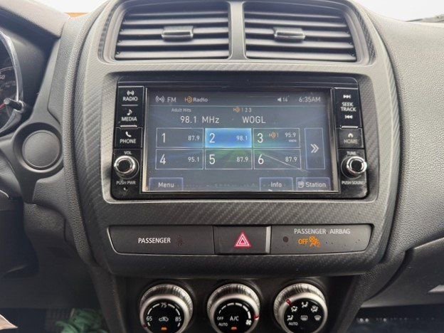 Used 2022 Mitsubishi Outlander Sport ES image 16
