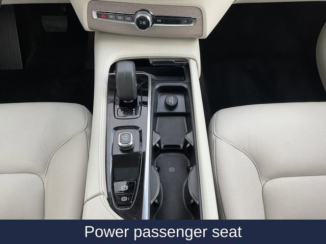 Used 2023 Volvo XC90 B6 Plus w/ Protection Package Premier image 31