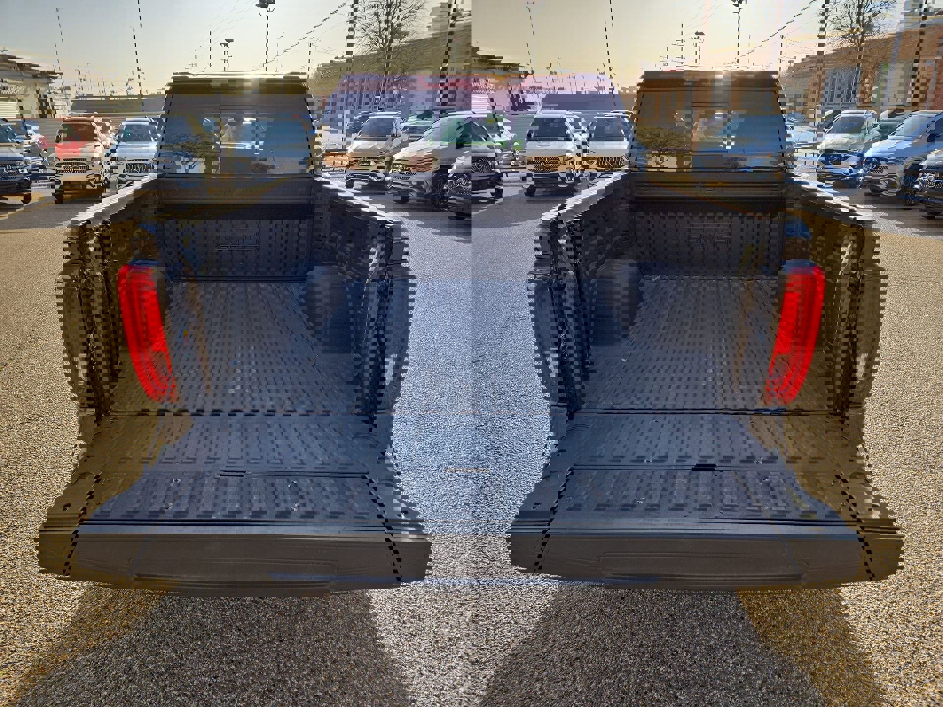 Used 2025 GMC Sierra 1500 Denali Ultimate image 12