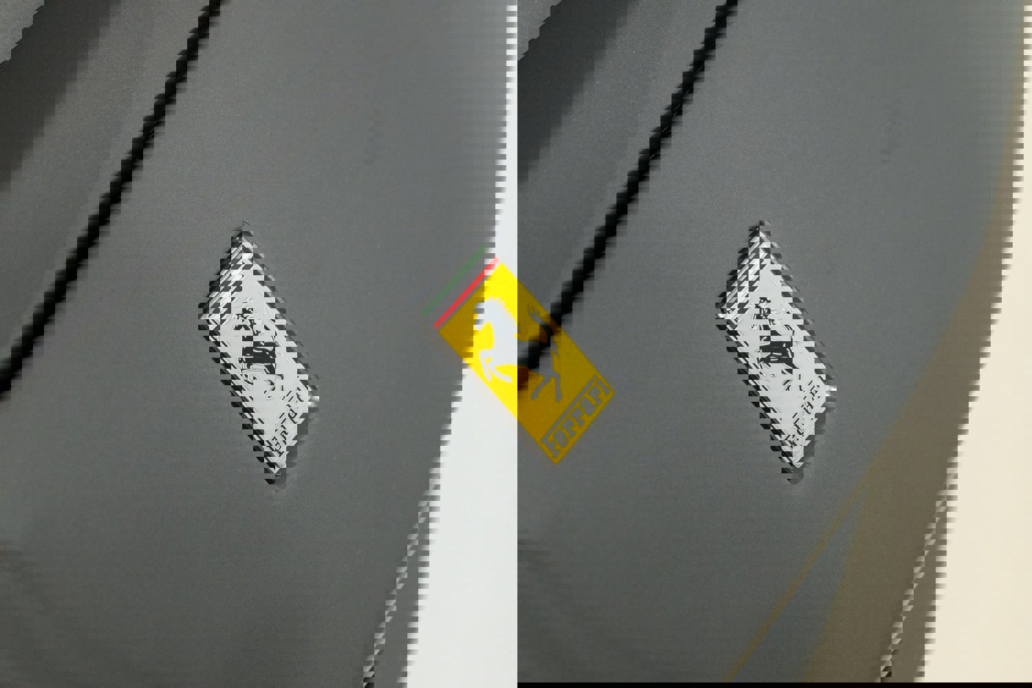 Used 2022 Ferrari SF90 Stradale image 39