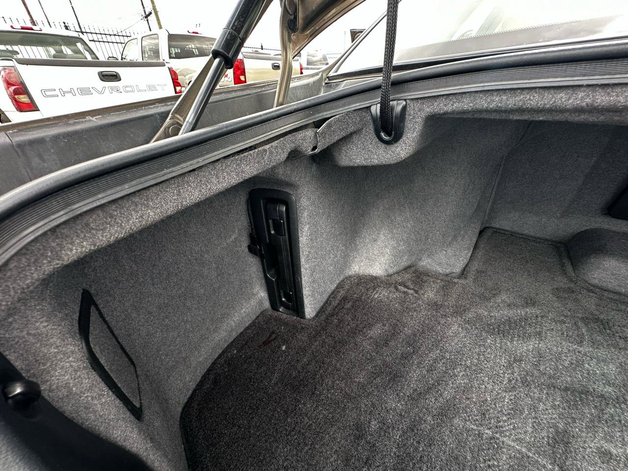 Used 2005 Lexus LS 430 image 36