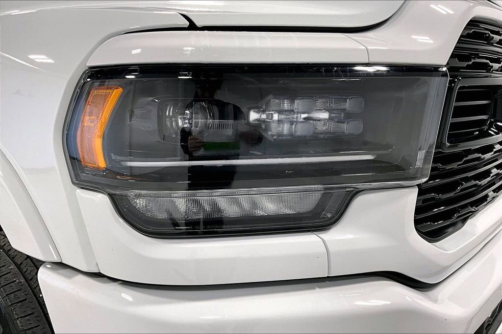 Used 2024 RAM 3500 Limited image 39