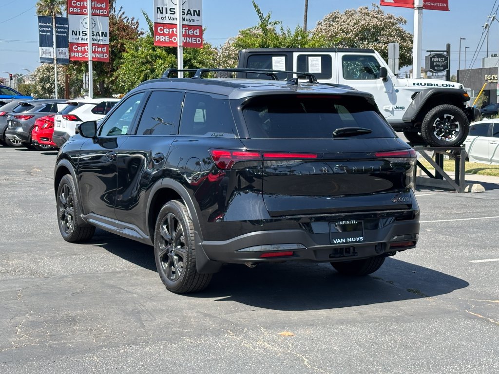 Used 2026 INFINITI QX60 Autograph w/ Dark Cargo Package AWD/4WD image 4