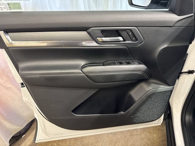 Certified 2026 GMC Terrain Elevation AWD/4WD image 21