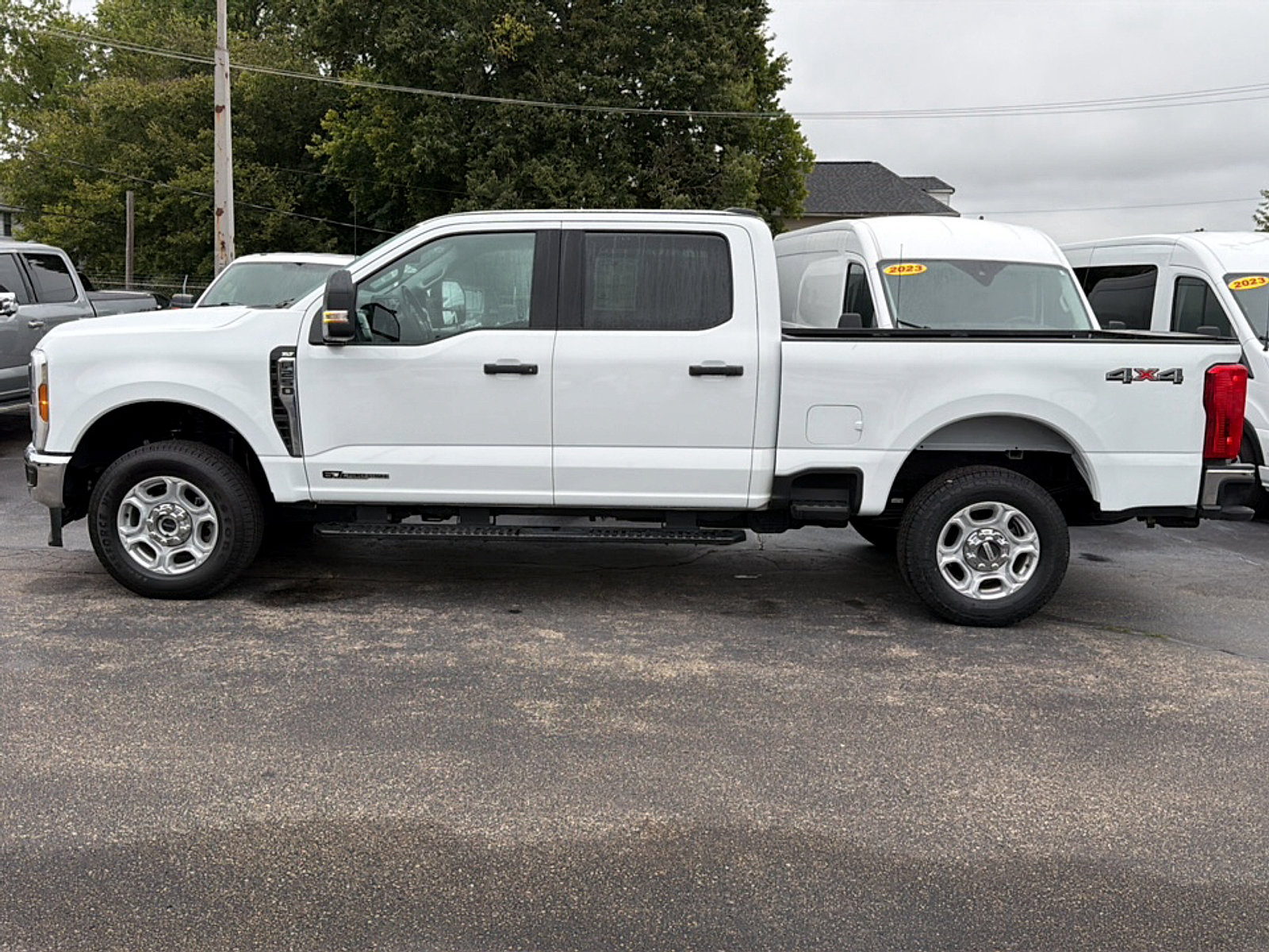 Used 2026 Ford F250 XLT AWD/4WD image 4
